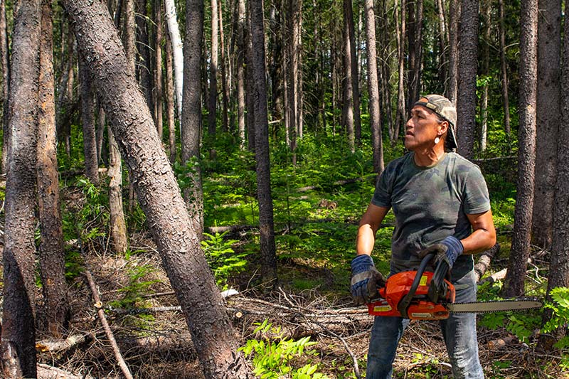 Jerry Hunter chain-saw - Pow wow Abitibi360